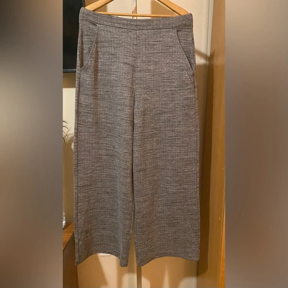 Wide Leg Pants NWT Banana Republic - Picture 2 of 4